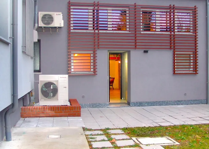 Apartment Modern Loft Near Bulciago