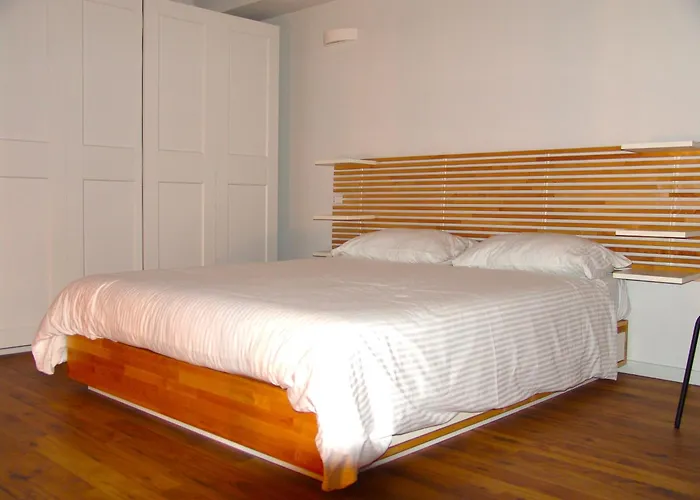 Apartment Modern Loft Near Bulciago