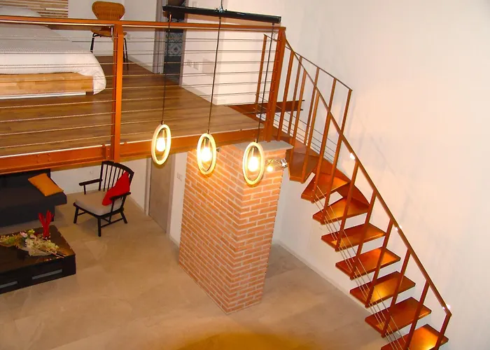 Modern Loft Near