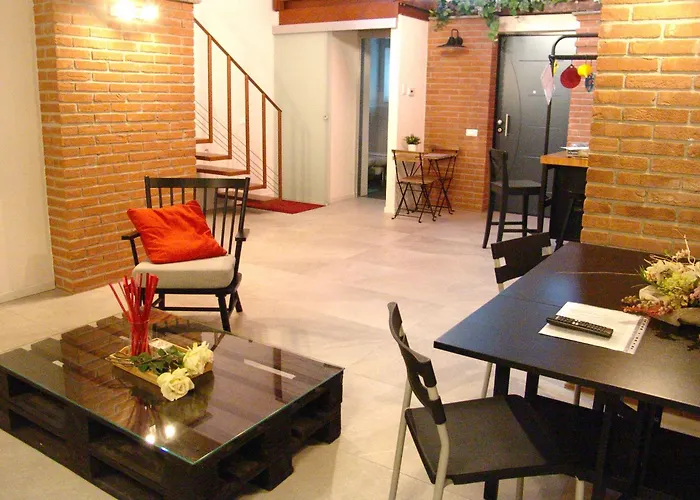 Modern Loft Near Apartment