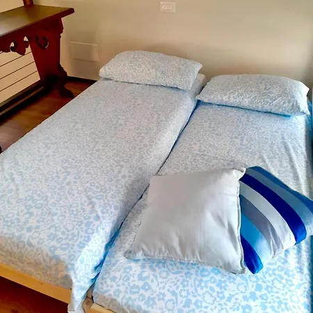 Modern Loft Near アパート