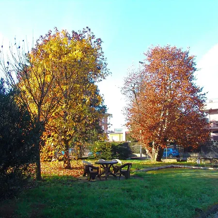 アパート Modern Loft Near